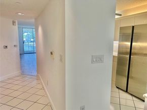 9587 Weldon Cir 204, Tamarac FL 33321