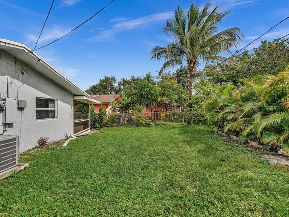 3540 SW 12th Ct, Fort Lauderdale FL 33312