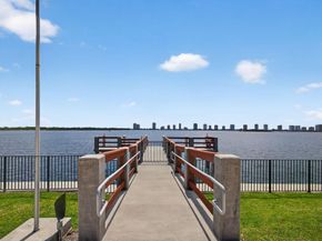 100 Paradise Harbour Boulevard 204, North Palm Beach FL 33408