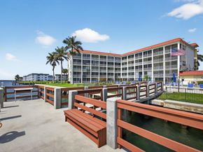 100 Paradise Harbour Boulevard 204, North Palm Beach FL 33408