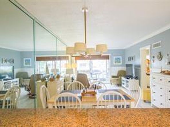 298 SE 6th Ave 9, Pompano Beach FL 33060