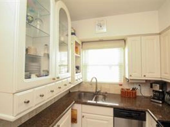 298 SE 6th Ave 9, Pompano Beach FL 33060