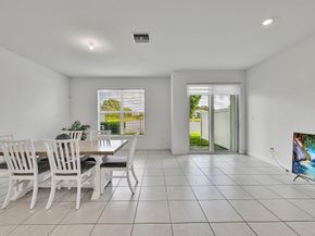 6933 Harbours Edge Avenue, Lake Worth FL 33467