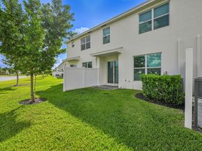 6933 Harbours Edge Avenue, Lake Worth FL 33467