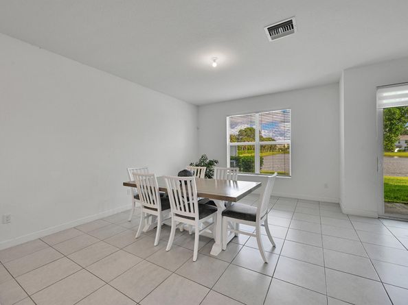 6933 Harbours Edge Avenue, Lake Worth FL 33467