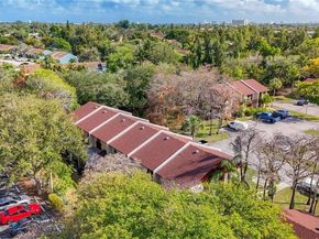 613 NW 47th St, Deerfield Beach FL 33064