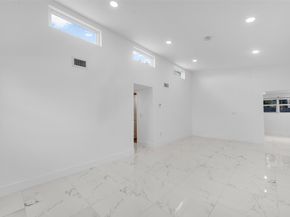 6840 SW 3rd St, Miami FL 33144