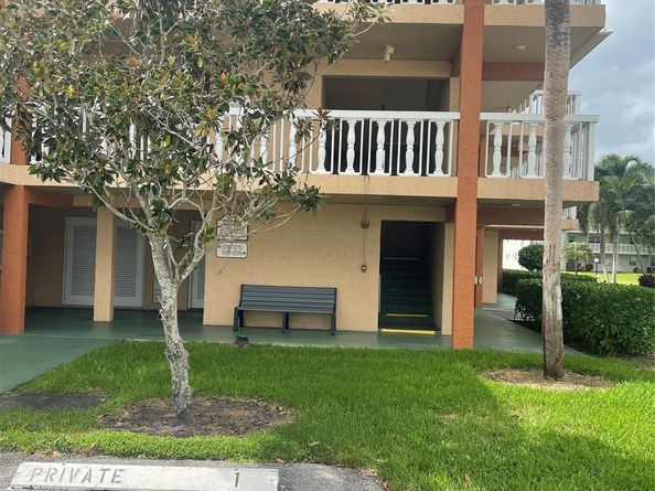 9818 Marina Blvd 1220, Boca Raton FL 33428