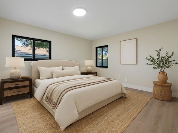 617 NE 38th St, Oakland Park FL 33334