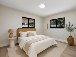 617 NE 38th St, Oakland Park FL 33334