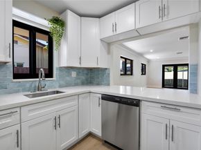 617 NE 38th St, Oakland Park FL 33334