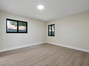 617 NE 38th St, Oakland Park FL 33334