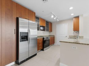 1945 S Ocean Dr 509, Hallandale Beach FL 33009