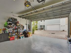 424 NE 1st Avenue, Pompano Beach FL 33060