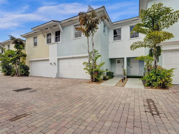 424 NE 1st Avenue, Pompano Beach FL 33060