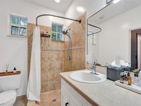 424 NE 1st Avenue, Pompano Beach FL 33060