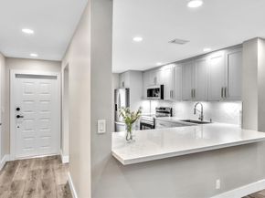 1381 NW 99th Ave 172, Pembroke Pines FL 33024