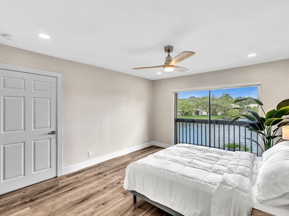 1381 NW 99th Ave 172, Pembroke Pines FL 33024