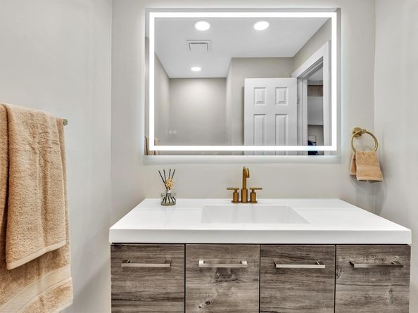 1381 NW 99th Ave 172, Pembroke Pines FL 33024