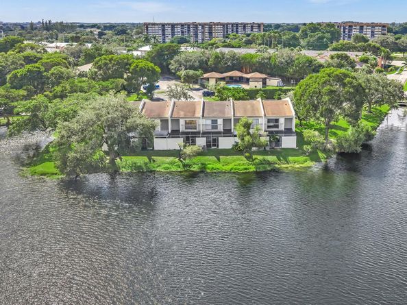 1381 NW 99th Ave 172, Pembroke Pines FL 33024