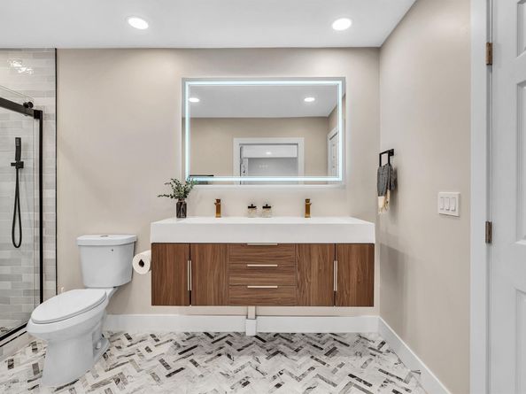 1381 NW 99th Ave 172, Pembroke Pines FL 33024