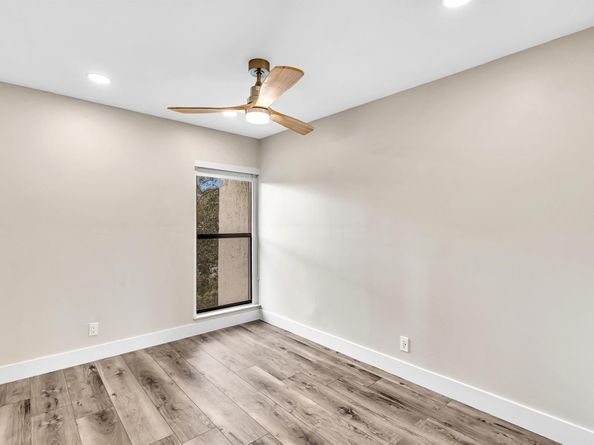 1381 NW 99th Ave 172, Pembroke Pines FL 33024