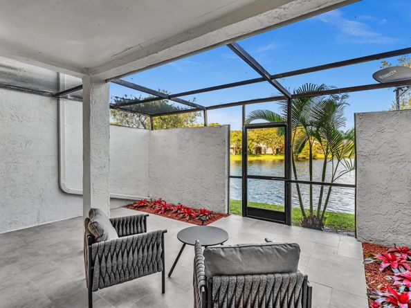 1381 NW 99th Ave 172, Pembroke Pines FL 33024