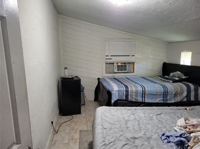 2330 NE 1st Ave, Pompano Beach FL 33060