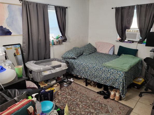 2330 NE 1st Ave, Pompano Beach FL 33060