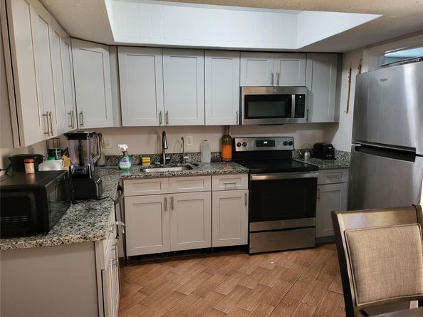 2330 NE 1st Ave, Pompano Beach FL 33060