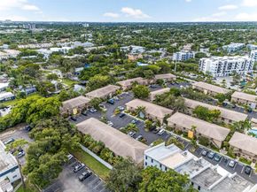 2920 NE 8th Ter 103, Oakland Park FL 33334