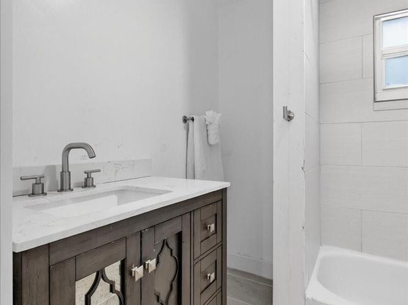 819 Lytle St, West Palm Beach FL 33405