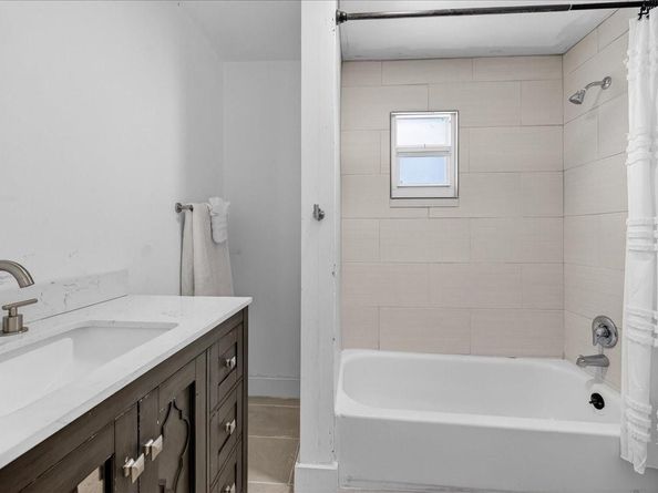 819 Lytle St, West Palm Beach FL 33405