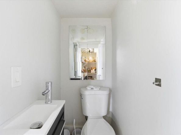 819 Lytle St, West Palm Beach FL 33405