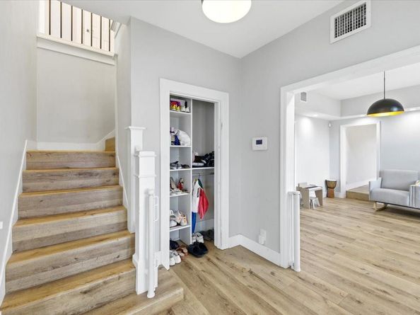 819 Lytle St, West Palm Beach FL 33405