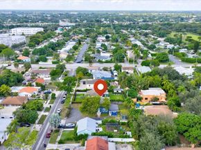 819 Lytle St, West Palm Beach FL 33405