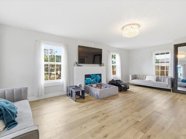 819 Lytle St, West Palm Beach FL 33405