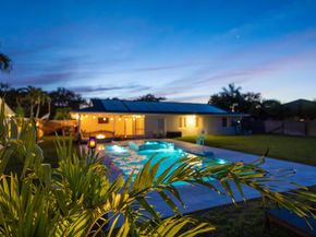 351 La Mancha Avenue, Royal Palm Beach FL 33411