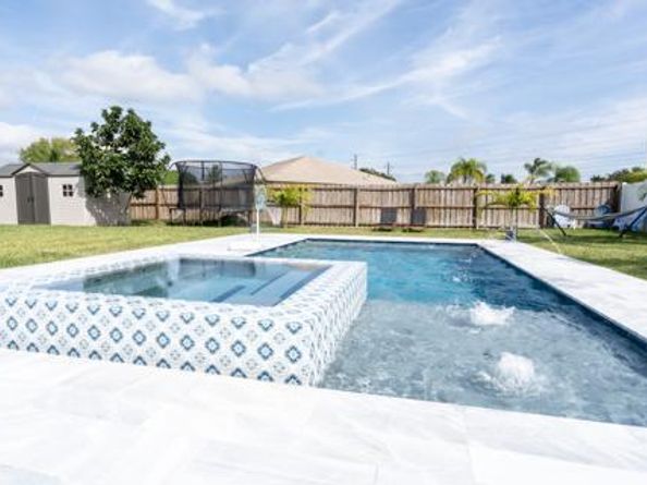 351 La Mancha Avenue, Royal Palm Beach FL 33411