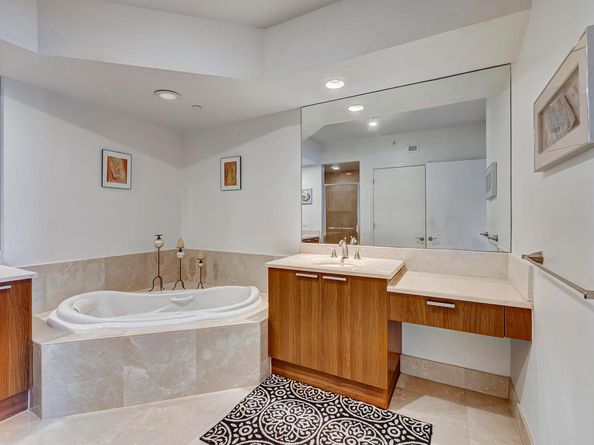 2650 Lake Shore Drive 1802, Riviera Beach FL 33404