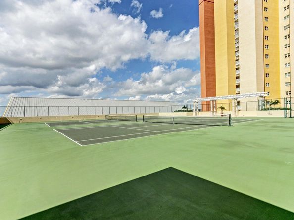 2650 Lake Shore Drive 1802, Riviera Beach FL 33404