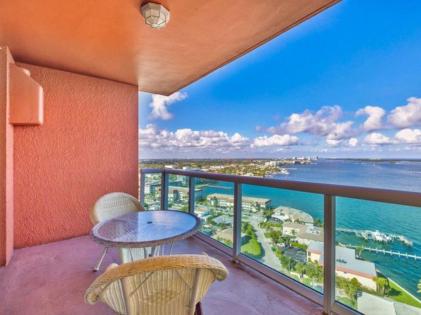 2650 Lake Shore Drive 1802, Riviera Beach FL 33404