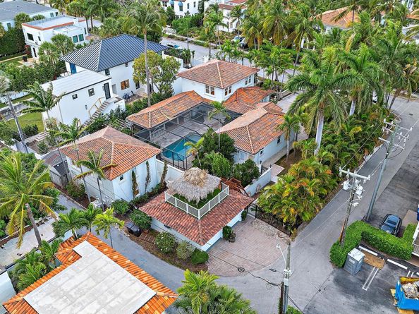 228 9th Street, West Palm Beach FL 33401