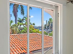 228 9th Street, West Palm Beach FL 33401