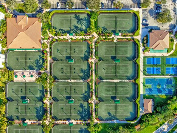 184 Viera Drive, Palm Beach Gardens FL 33418