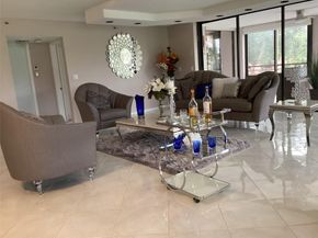 7567 Imperial Dr 201, Boca Raton FL 33433