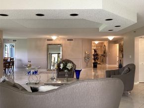 7567 Imperial Dr 201, Boca Raton FL 33433