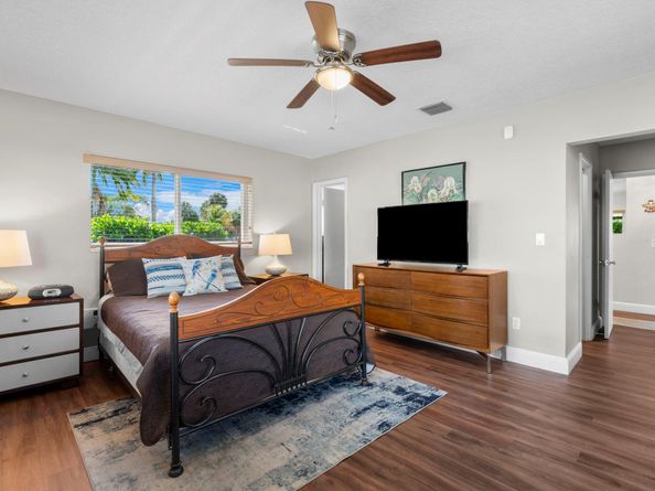 4800 N Andrews Ave, Oakland Park FL 33309