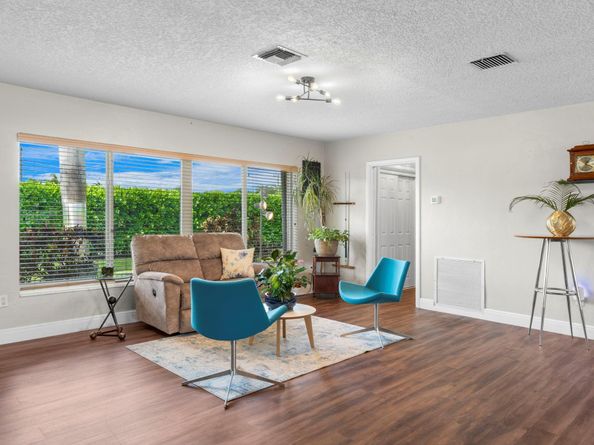 4800 N Andrews Ave, Oakland Park FL 33309