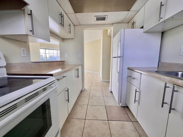 1820 N Congress Avenue 410, West Palm Beach FL 33401